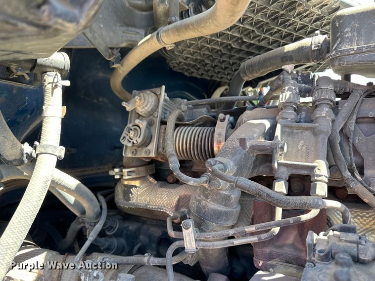 image for item OI9490 2018 Kenworth T680 semi truck