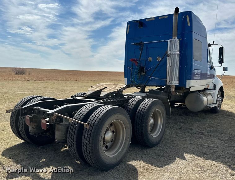 image for item OI9498 2011 International Prostar Plus semi truck