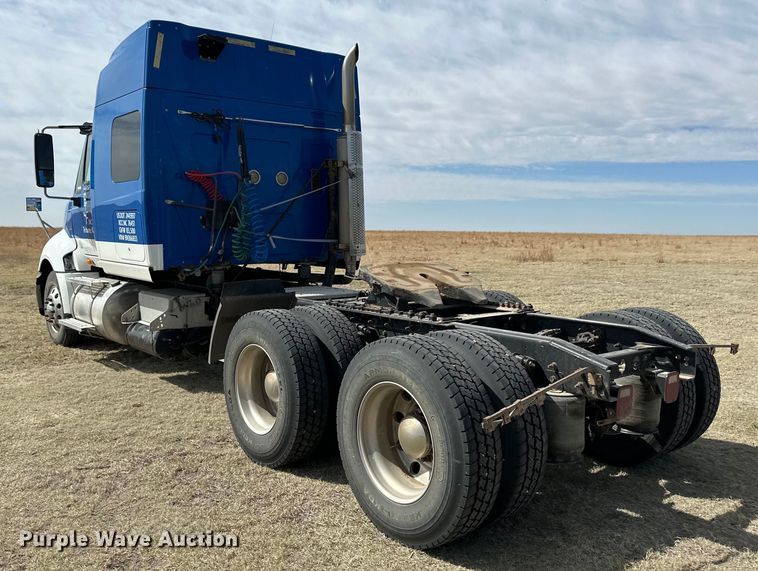image for item OI9498 2011 International Prostar Plus semi truck