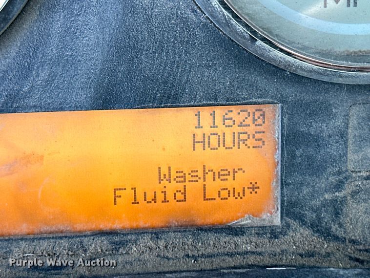 image for item OI9498 2011 International Prostar Plus semi truck