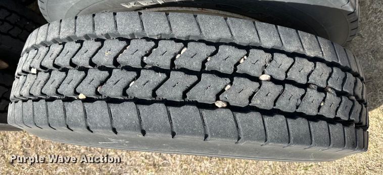 image for item OI9498 2011 International Prostar Plus semi truck