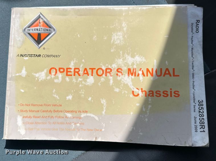 image for item OI9498 2011 International Prostar Plus semi truck