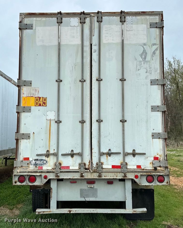 image for item OM9358 1990 Strick dry van trailer