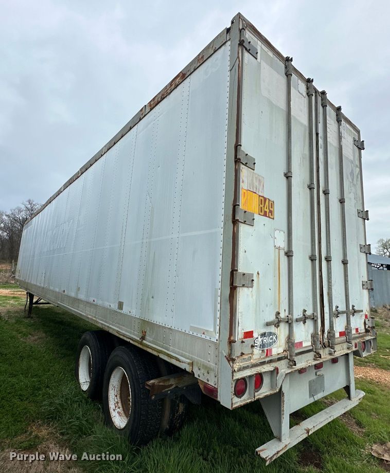 image for item OM9358 1990 Strick dry van trailer