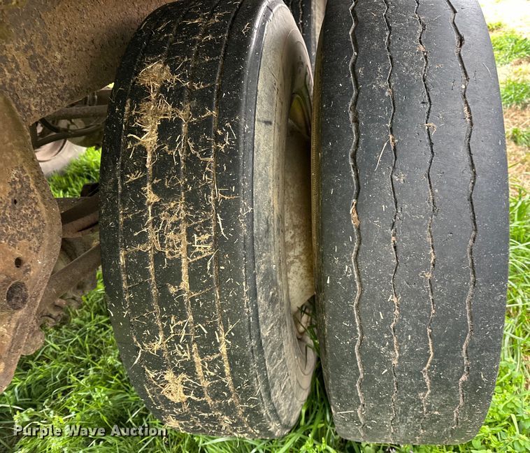 image for item OM9358 1990 Strick dry van trailer