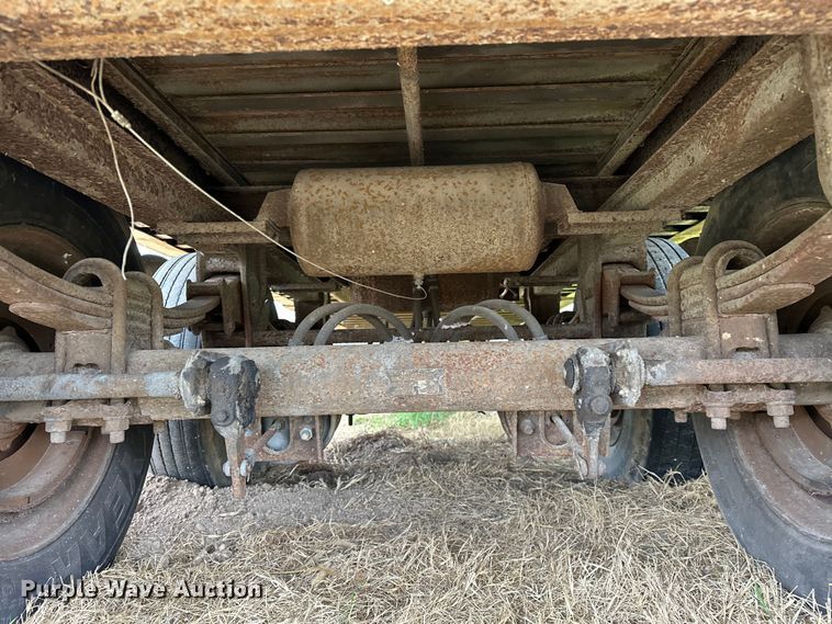 image for item OM9359 1990 Strick dry van trailer