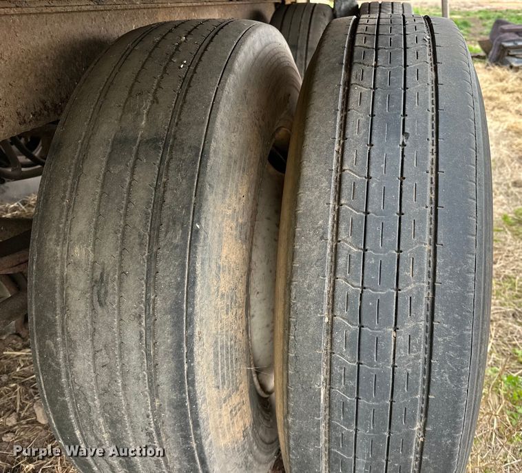 image for item OM9359 1990 Strick dry van trailer