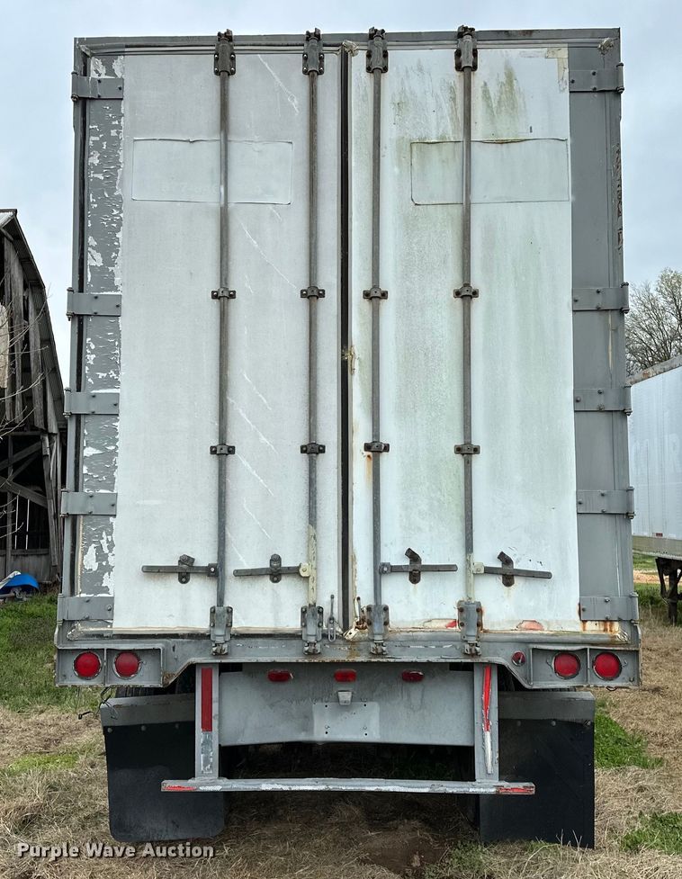 image for item OM9360 1990 Strick dry van trailer