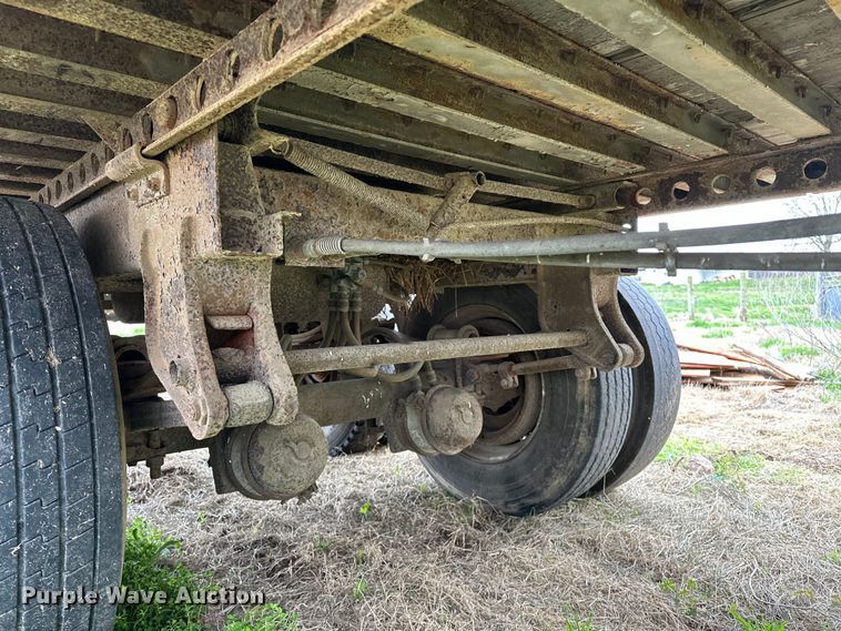 image for item OM9360 1990 Strick dry van trailer