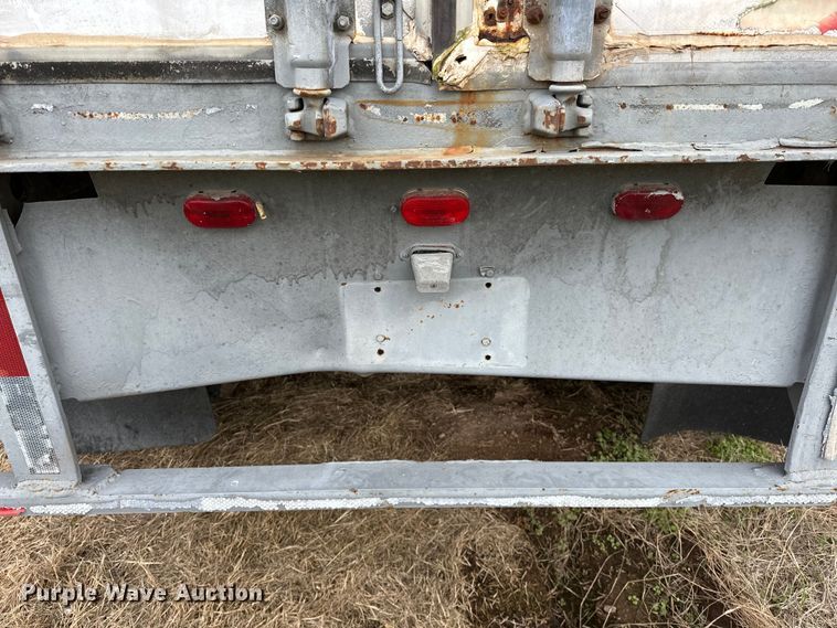 image for item OM9360 1990 Strick dry van trailer