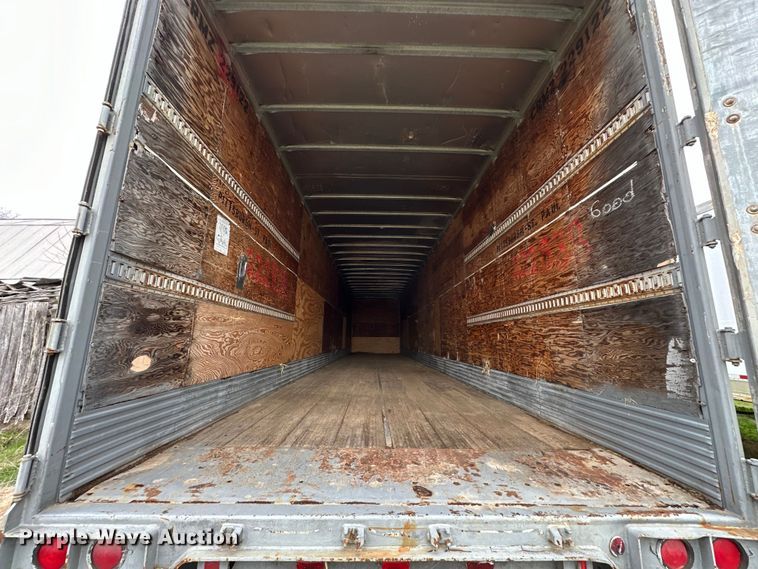 image for item OM9360 1990 Strick dry van trailer