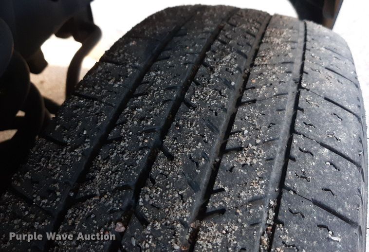 image for item DK7426 2016 Eldorado Aerotech Ford 220 shuttle bus