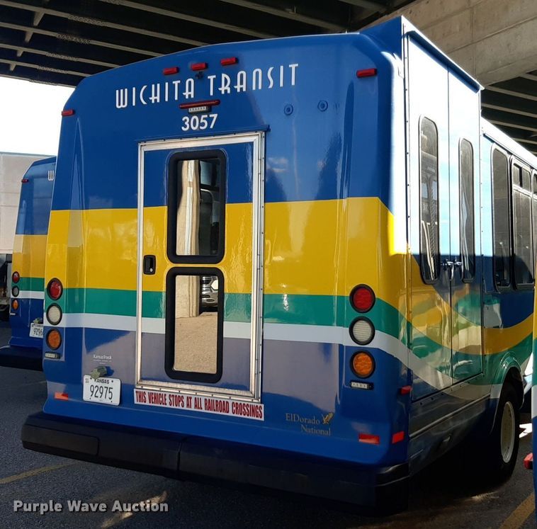 image for item DK7427 2016 Eldorado Aerotech Ford 220 shuttle bus