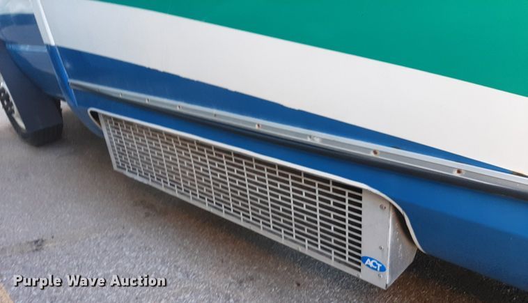 image for item DK7427 2016 Eldorado Aerotech Ford 220 shuttle bus