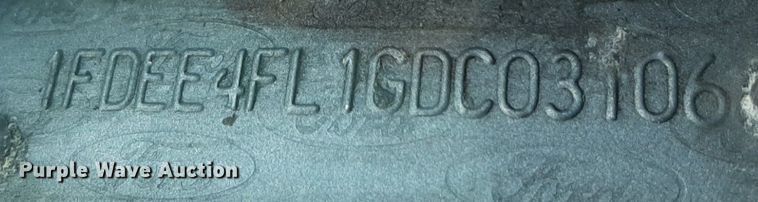 image for item DK7427 2016 Eldorado Aerotech Ford 220 shuttle bus