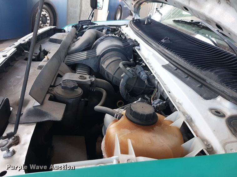 image for item DK7428 2016 Eldorado Aerotech Ford 220 shuttle bus