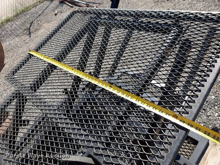 image for item DQ7016 (4) metal platforms