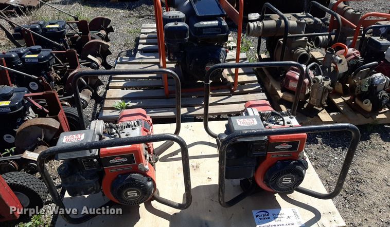 image for item DQ7017 (2)  Homelite 2500 generators