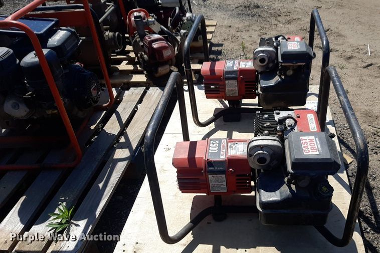 image for item DQ7017 (2)  Homelite 2500 generators