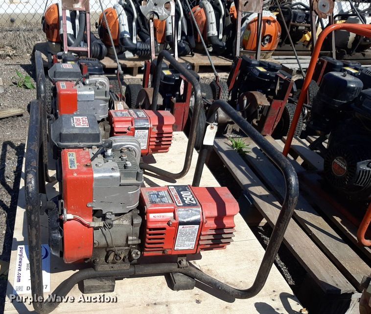image for item DQ7017 (2)  Homelite 2500 generators