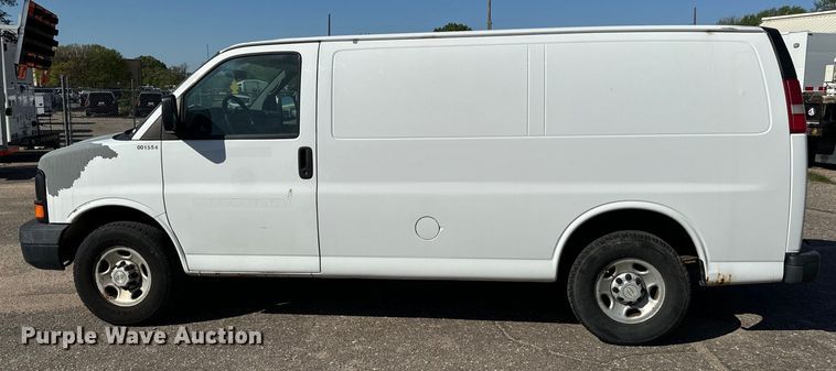 image for item NH9199 2007 Chevrolet  Express 2500 van