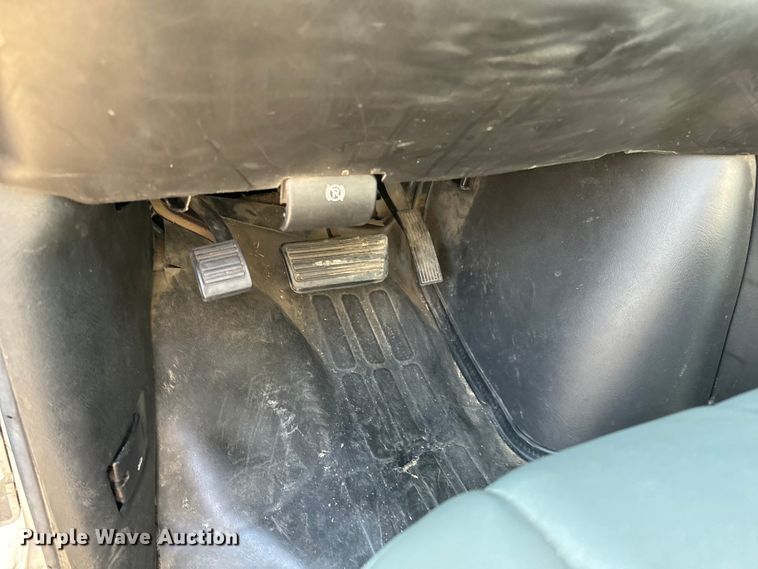 image for item NH9199 2007 Chevrolet  Express 2500 van