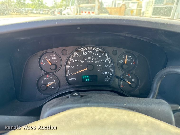 image for item NH9199 2007 Chevrolet  Express 2500 van