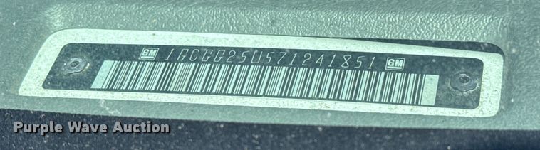 image for item NH9199 2007 Chevrolet  Express 2500 van