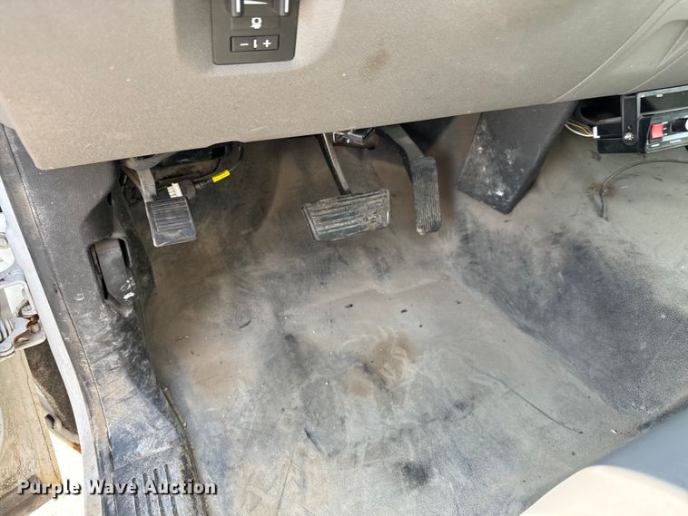 image for item NH9201 2011 Chevrolet  Silverado 1500 Ext. Cab pickup truck