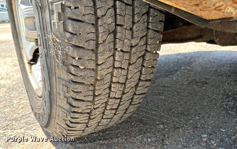 image for item NH9201 2011 Chevrolet  Silverado 1500 Ext. Cab pickup truck