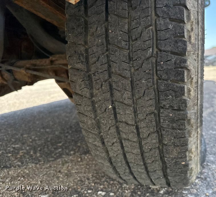 image for item NH9201 2011 Chevrolet  Silverado 1500 Ext. Cab pickup truck