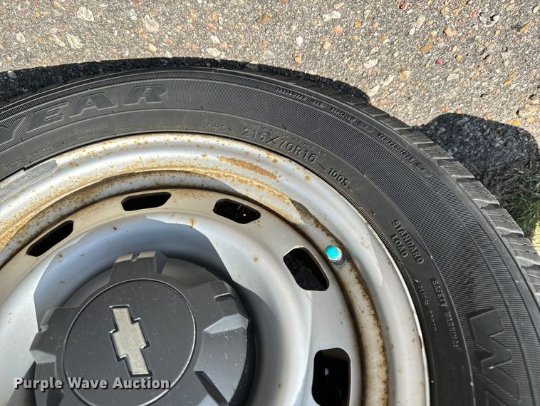 image for item NH9203 2009 Chevrolet  Colorado LT Crew Cab pickup truck