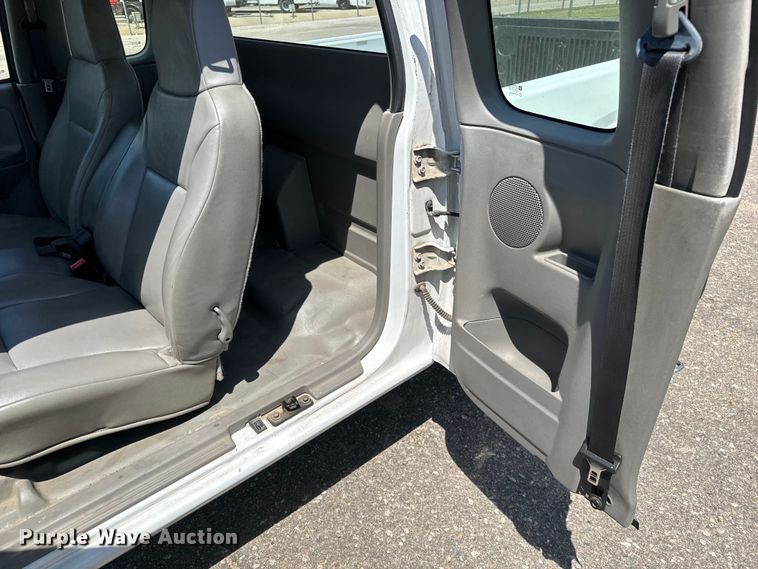 image for item NH9204 2008 Chevrolet  Colorado  Ext. Cab pickup truck