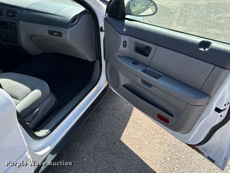 image for item NH9205 2006 Ford Taurus 