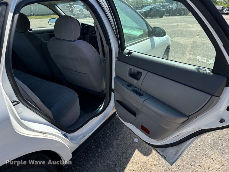 image for item NH9205 2006 Ford Taurus 