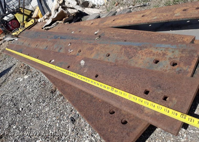 image for item NH9209 (10) 10' snow plow cutting edges