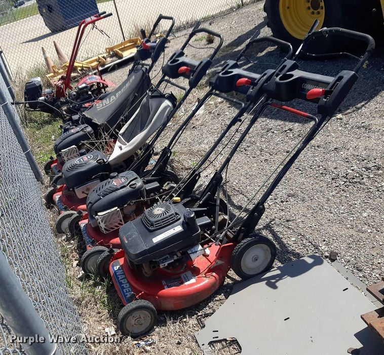 image for item NH9210 Lawn and garden 