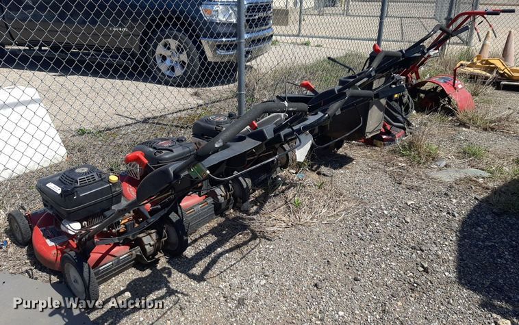 image for item NH9210 Lawn and garden 