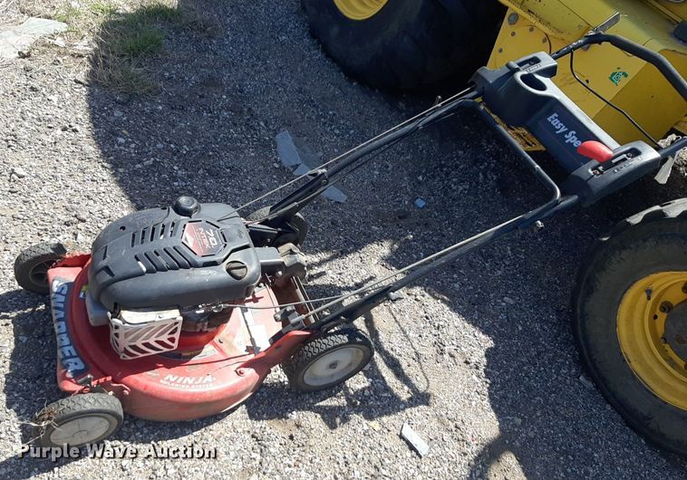 image for item NH9210 Lawn and garden 