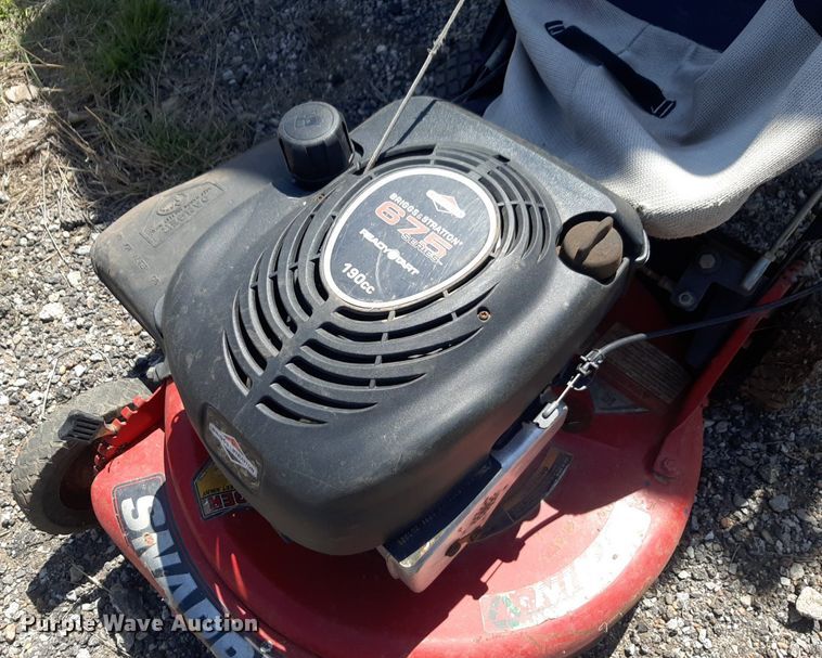 image for item NH9210 Lawn and garden 