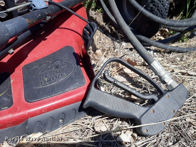 image for item NH9210 Lawn and garden 