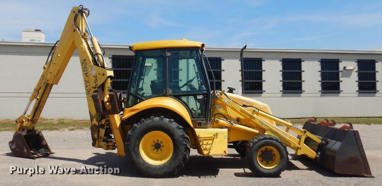 image for item NH9211 2003 New Holland LB75B backhoe
