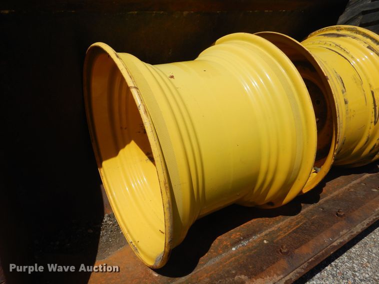 image for item NH9211 2003 New Holland LB75B backhoe