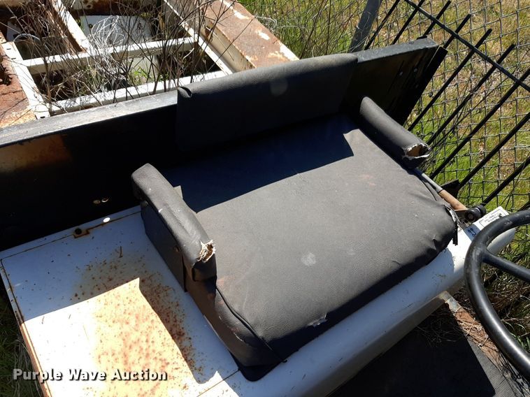 image for item NH9212 (2) Cushman golf carts