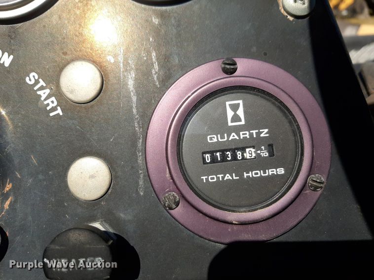 image for item NH9212 (2) Cushman golf carts