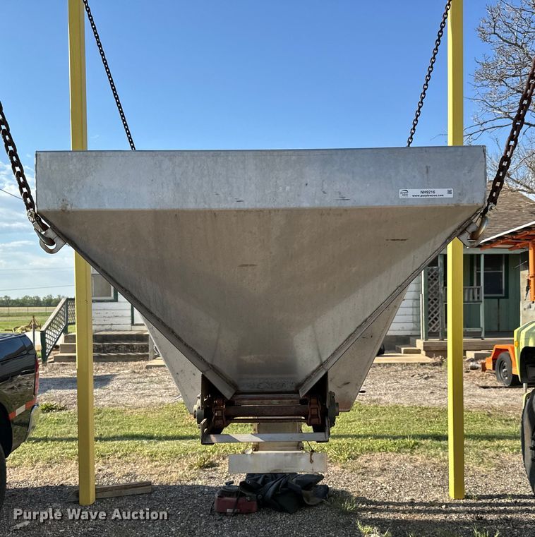 image for item NH9216 Henderson  8x304SS spreader