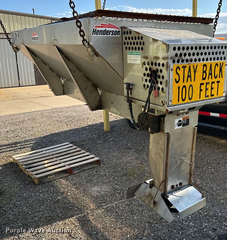 image for item NH9216 Henderson  8x304SS spreader