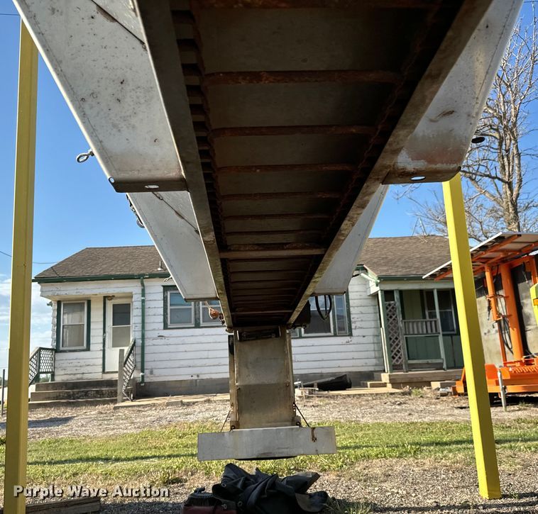 image for item NH9216 Henderson  8x304SS spreader