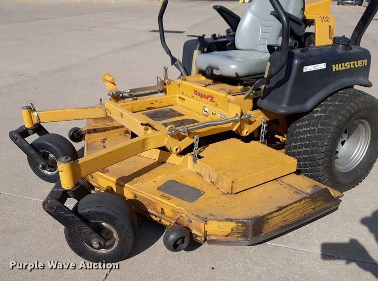 image for item NH9217 Hustler  Super Z ZTR lawn mower
