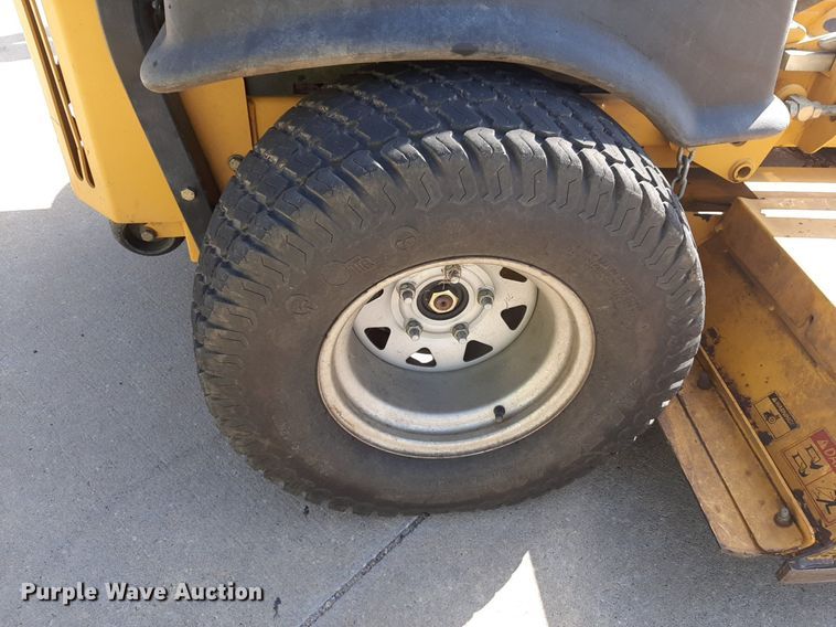 image for item NH9217 Hustler  Super Z ZTR lawn mower